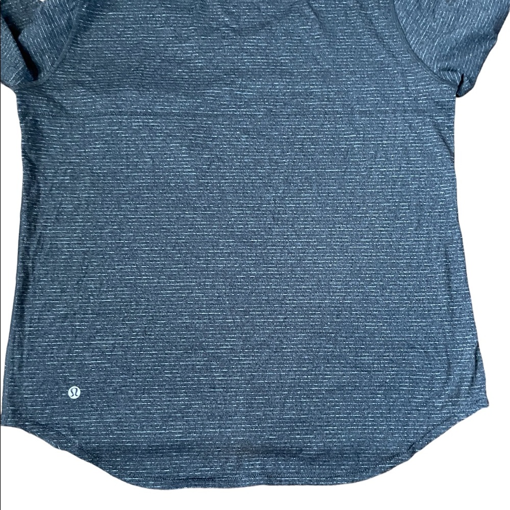 lululemon athletica T-Shirt
